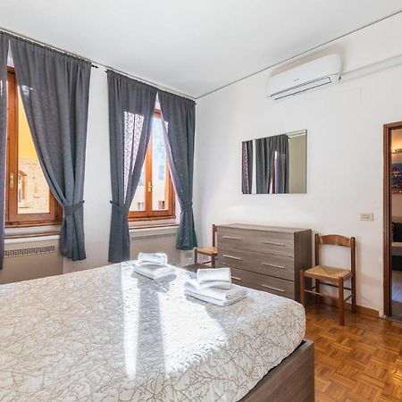 Firenze Rentals Ponte Vecchio Flat Eksteriør billede